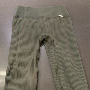 Bombshell sportswear leggings